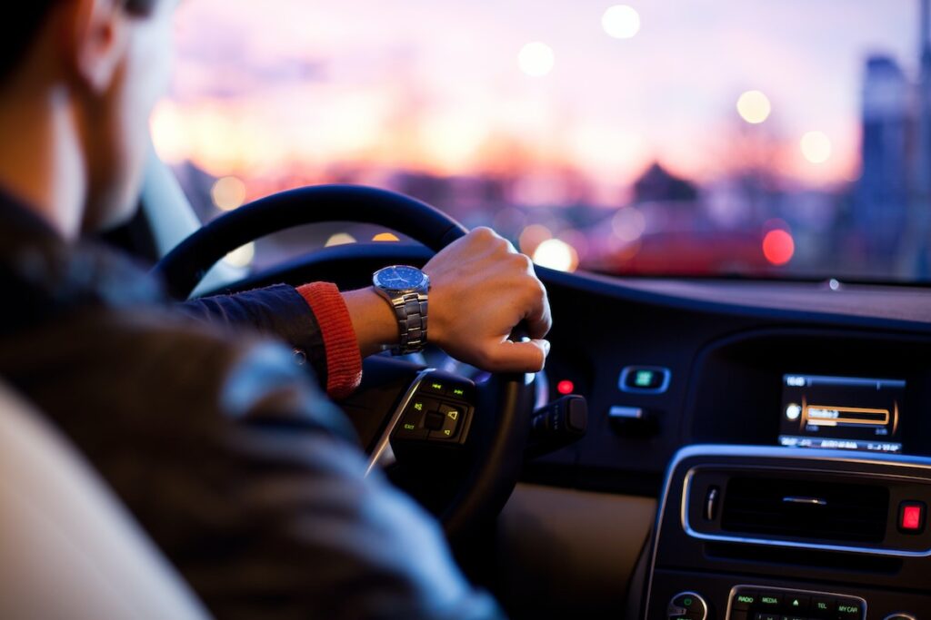 Eyes on the Road: How to give your employee the autonomy they deserve… AND maintain the connection.